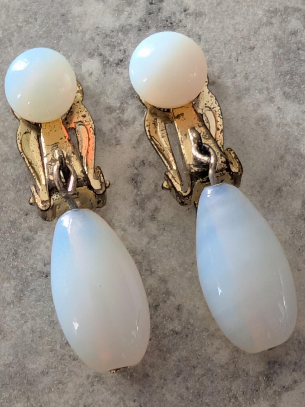 Vintage Japan White Opalescent Drop Clip-On Earrings